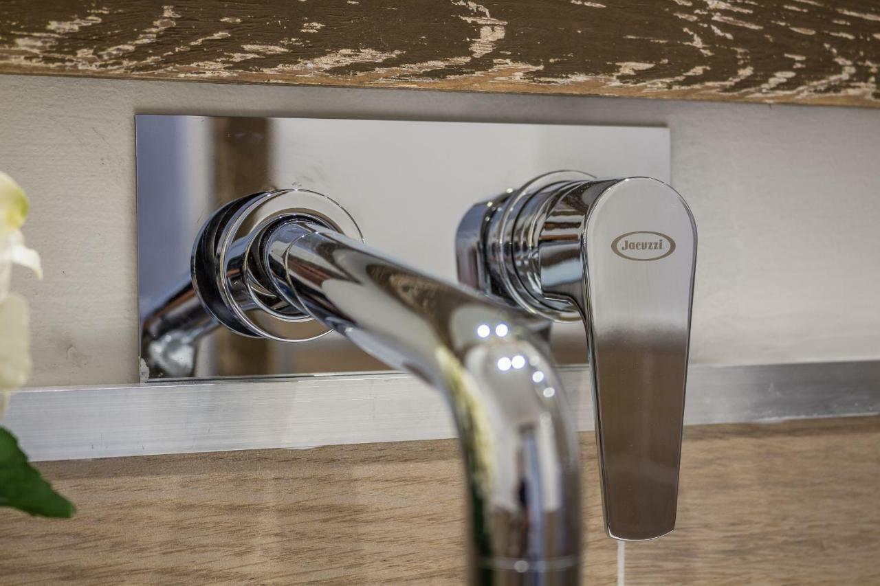 Maricciolu Suites And Apartments Olbia Bagian luar foto