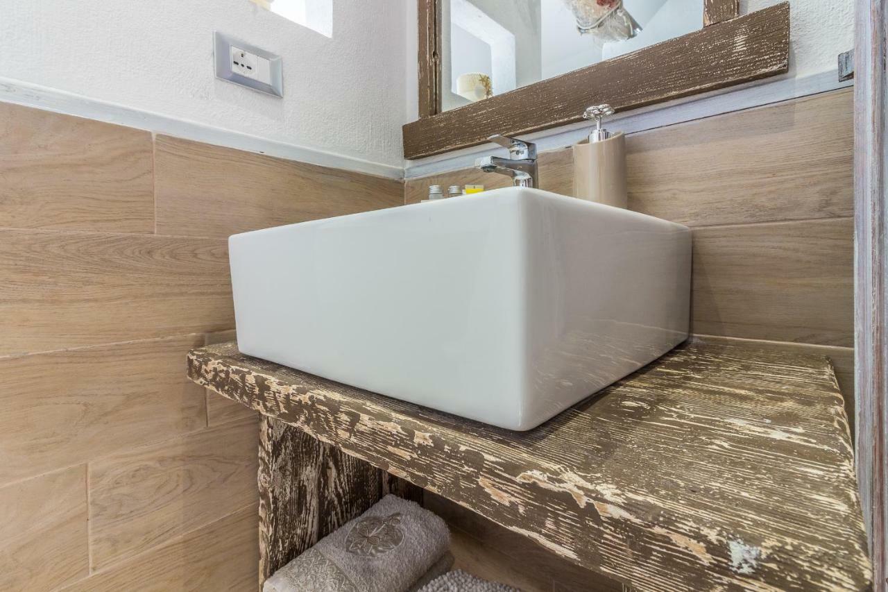Maricciolu Suites And Apartments Olbia Bagian luar foto